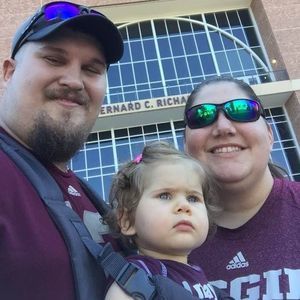 Meet your Posher, Kenneth